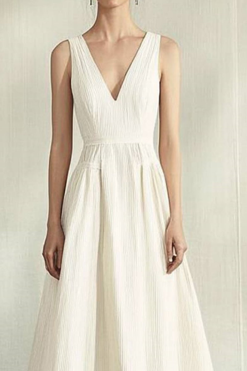 Elegant Dress Regular Fit Dress White V Neck Sleeveless Maxi Dress